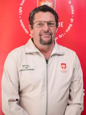 Dr Doug Harebottle