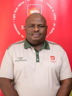 Dr Thabo Moretlo