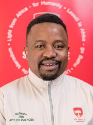 Mr Phumezo Ntlatywa