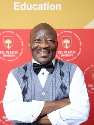 Tshele Moloi